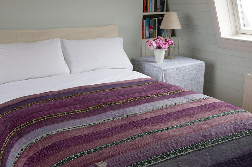Purple throw discount
